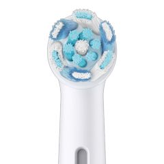 Oral-B iO Ultimate Clean Replacement Brush Head, 1 count